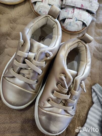 Обувь детская сандали ботинки