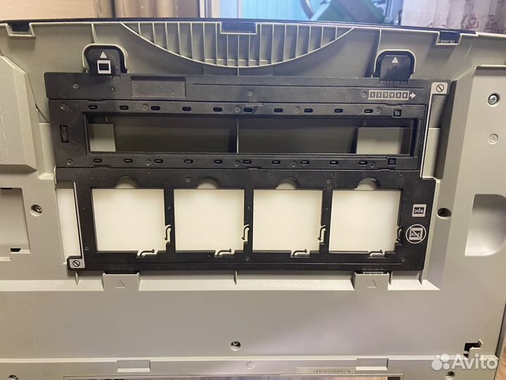 На запчасти Принтер Epson Stylus Photo rx620