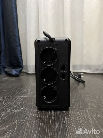 Ибп CyberPower UT650EG