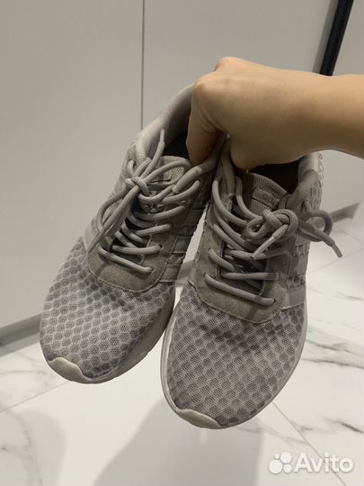 Кроссовки женские adidas 36 размер
