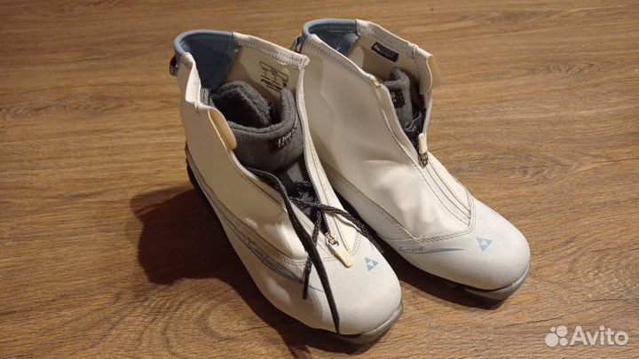 Лыжные ботинки Fischer My Style Comfort 38р