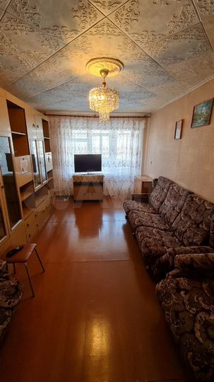 3-к. квартира, 58 м², 2/3 эт.