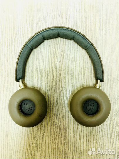 Беспроводные наушники Bang & Olufsen BeoPlay H8