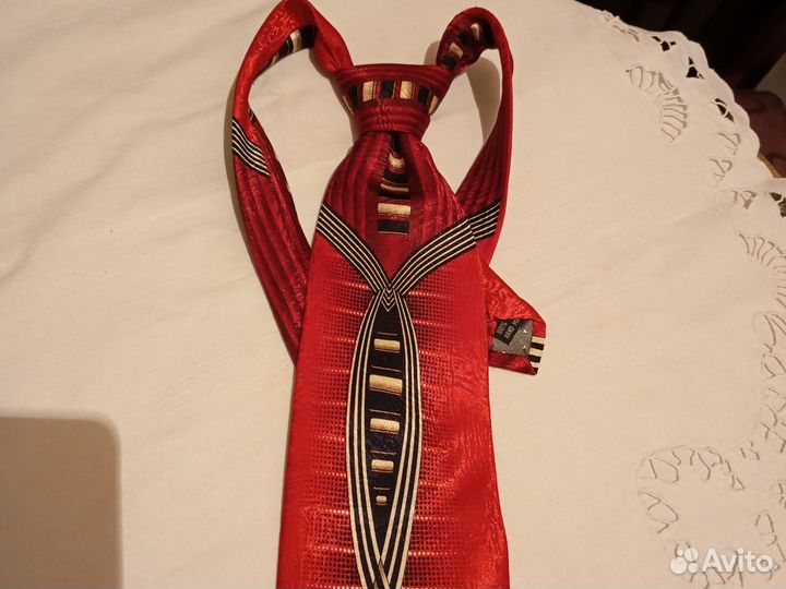 Галстук мужской шелковый