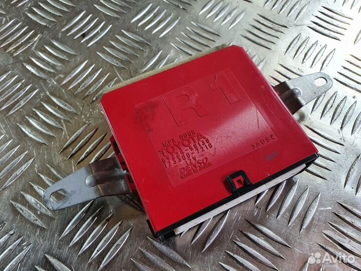 Модуль управления двери задней правой Lexus LS