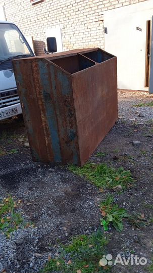 Ларь для кормов