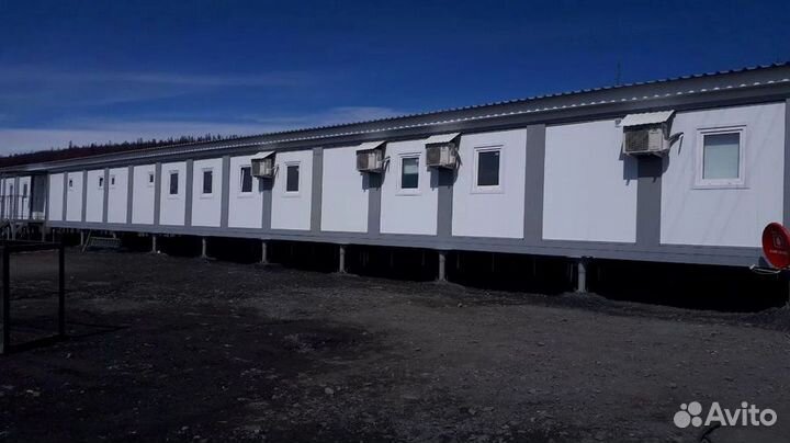 Модульное здание из бытовок