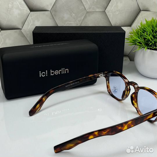 Солнцезащитные очки ic berlin 2025