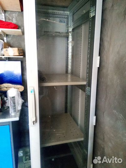 Коммутационный шкаф rittal