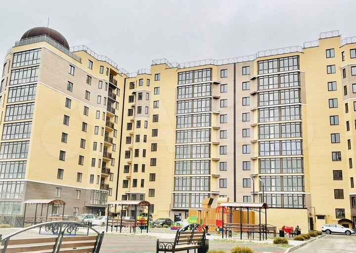 2-к. квартира, 86 м², 1/10 эт.