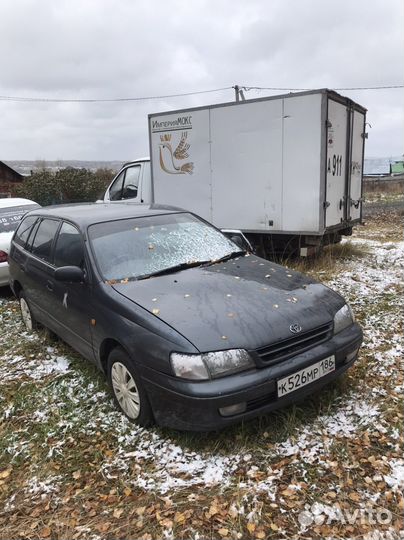 Машина в разбор Toyota Caldina