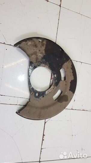 Кожух тормозного диска передний левый