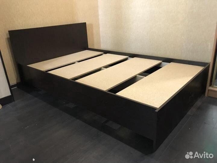 Кровать Амелина двуспальная с матрасом