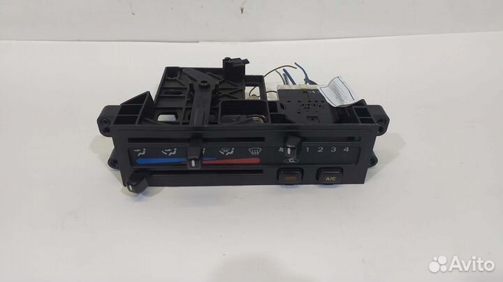Блок управления климат-контролем nissan Avenir W11