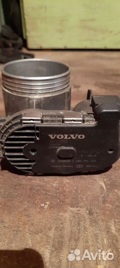 Дроссельная заслонка Volvo хс 90 2.5 t