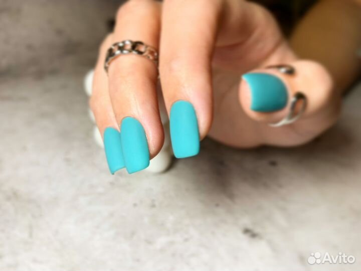 Мастер маникюра и педикюра