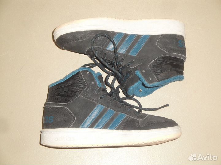 Кроссовки adidas 31р оригинал Утепленные