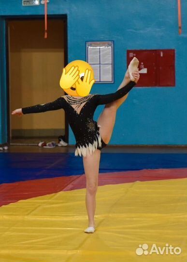 Купальник для худ-й гимнастики и фигурного катания