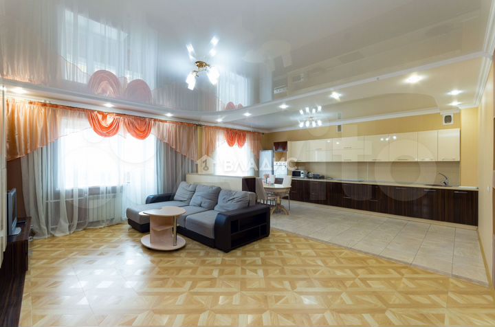 3-к. квартира, 111,5 м², 10/16 эт.