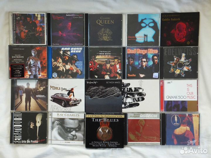 Фирменные компакт диски в ассортименте CD