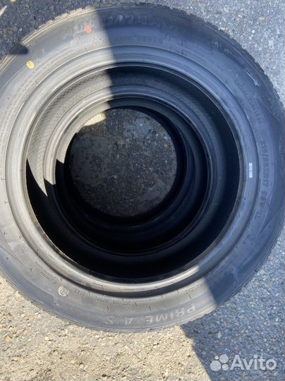 Roadmarch Prime A/S 215/55 R17 98