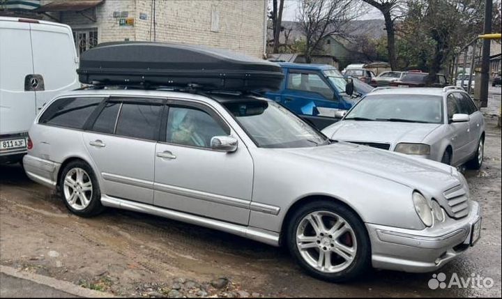 Aвтобoкc нa крышу Vetlаn Тitаn 1100