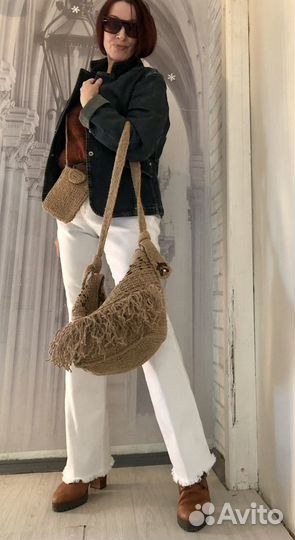 Сумка с бахромой крючком на молнии через плечо