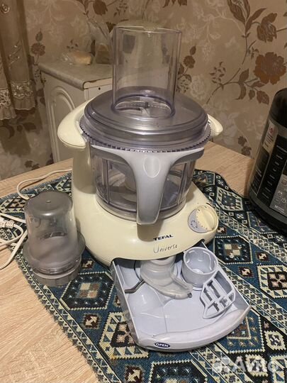 Кухонный комбайн tefal