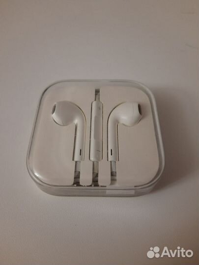 Наушники Apple EarPods 3.5 мм