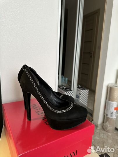 Туфли замшевые на платформе Albano (Италия)