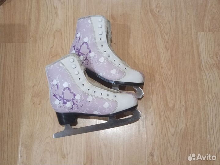 Коньки фигурные