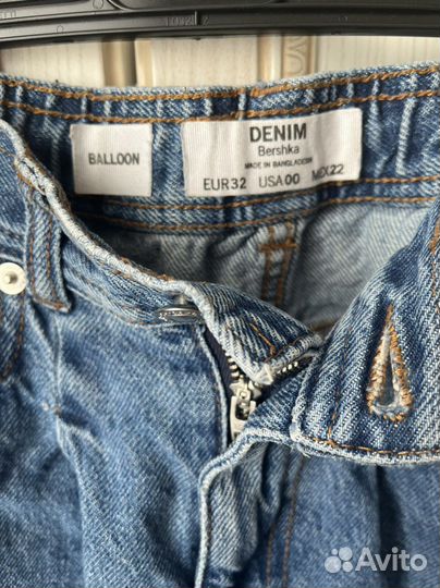 Джинсы bershka 32