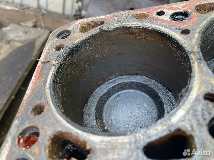 Блок цилиндров audi 80 b3 RN