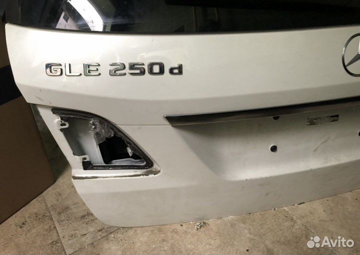 Крышка багажника Мерседес W166