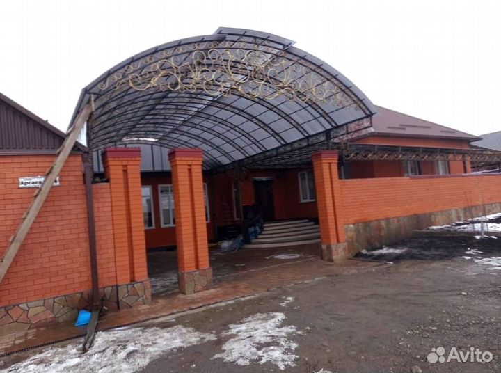 Навесы из поликарбоната