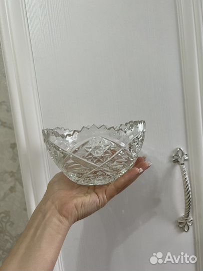 Хрустальная ваза диаметр 15см