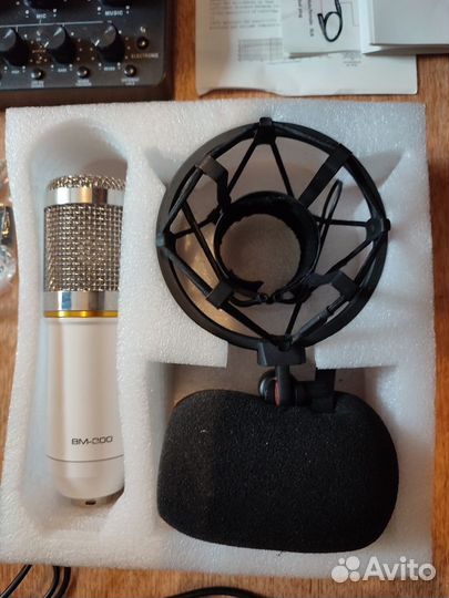 Микрофон bm 800 с питанием и звуковой картой
