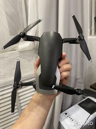 Квадрокоптер dji mavic air