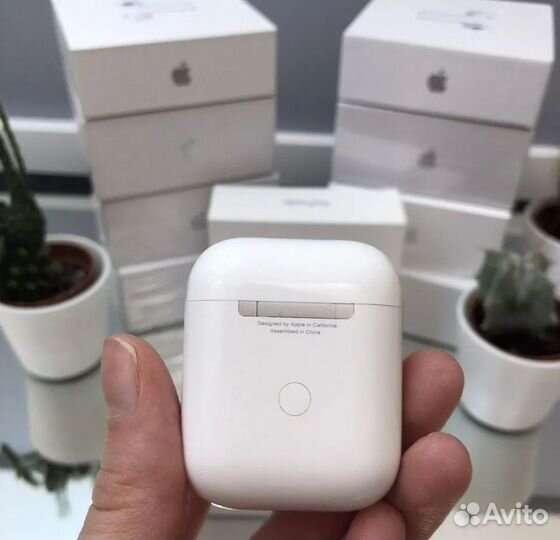 AirPods 2 топовая версия, 750 отзывов в профиле