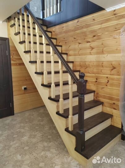 Лестница для офиса