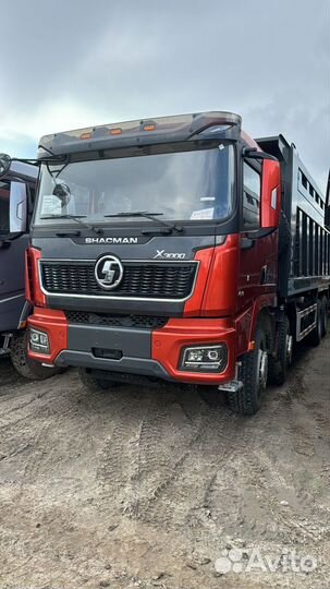 Водитель самосвала на шахман 4х осный