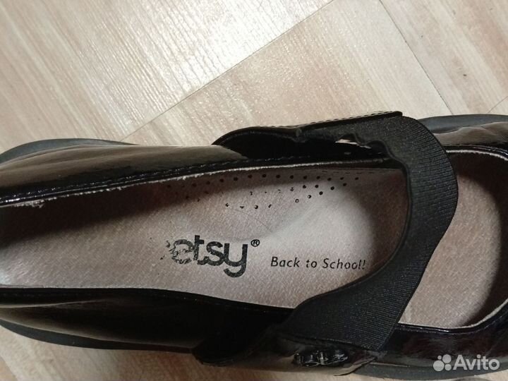 Туфли для девочки