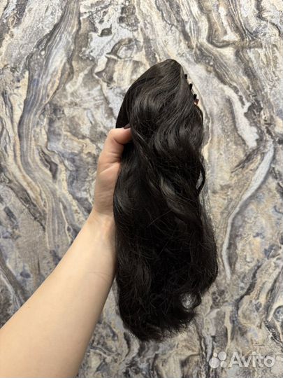 Волосы на заколках