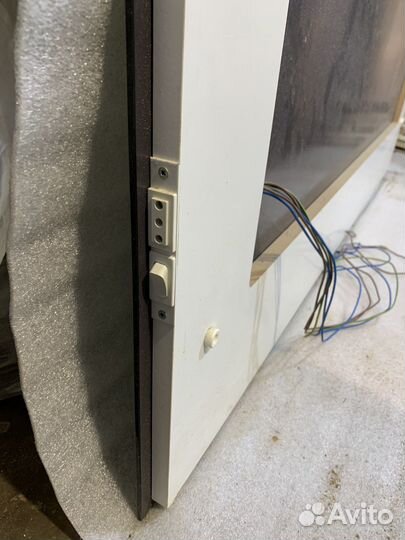 Зеркало с подсветкой для ванной