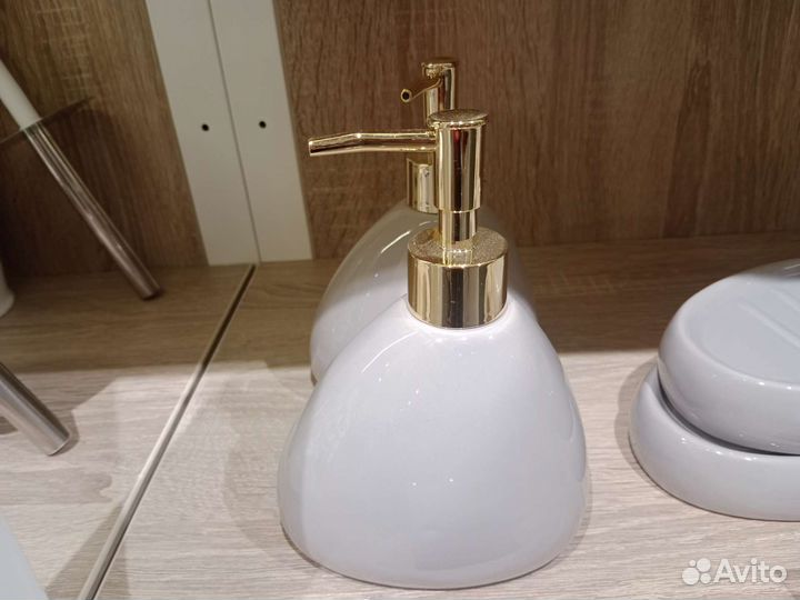 Диспенсер для мыла новый бесплатная доставка