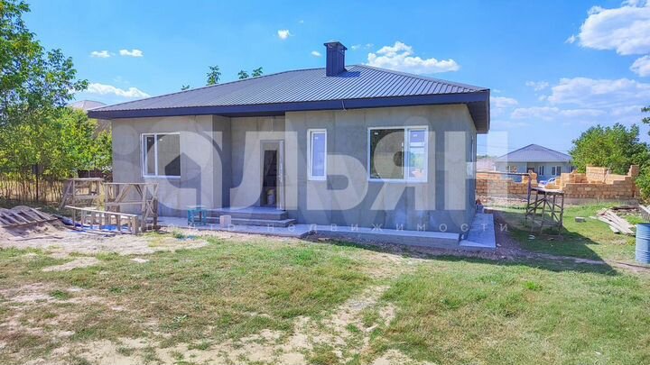 Дом 98,5 м² на участке 6 сот.