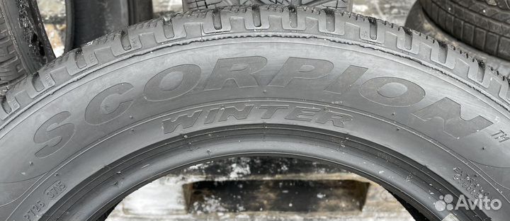 Pirelli Scorpion Winter 215/60 R17