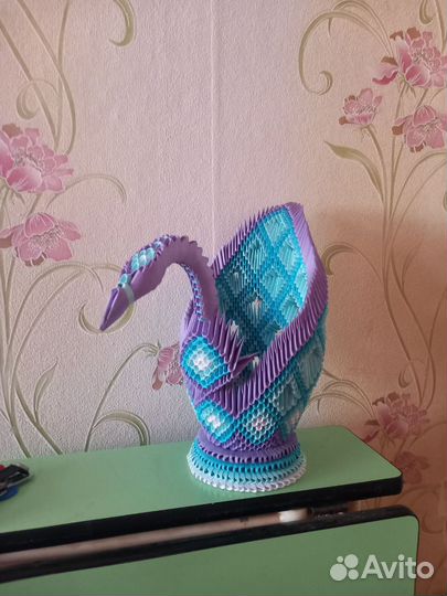 Ваза лебедь