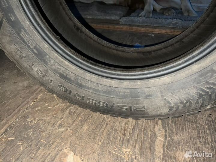 Nokian Tyres Hakkapeliitta 8 SUV 225/65 R16 102T