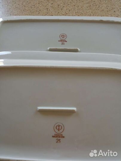 Блюдо фарфор